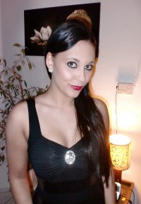 Линда 23 года м.Волжская